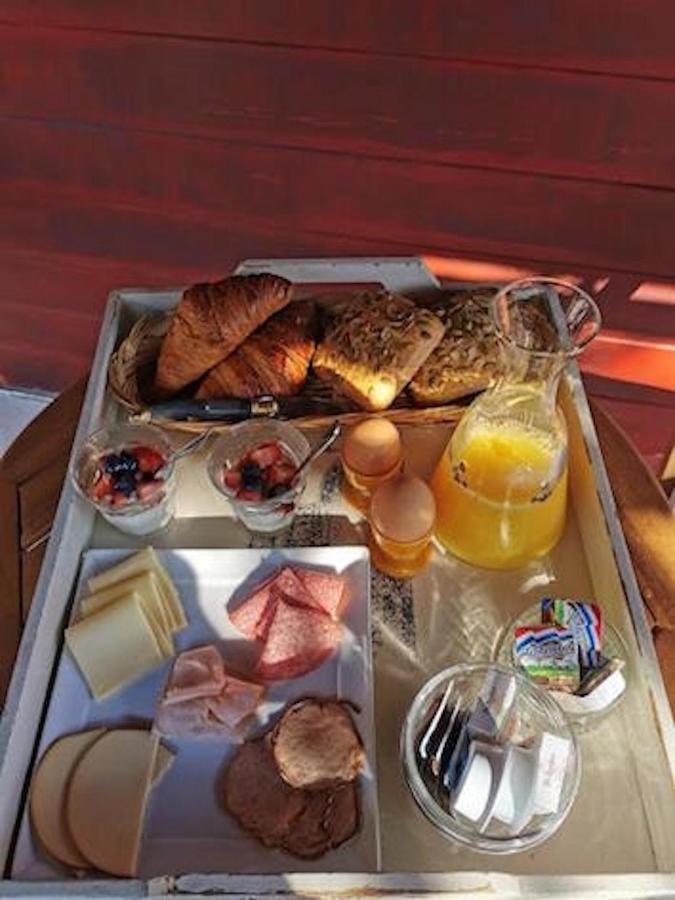Bed & Breakfast Herkingen Eksteriør bilde
